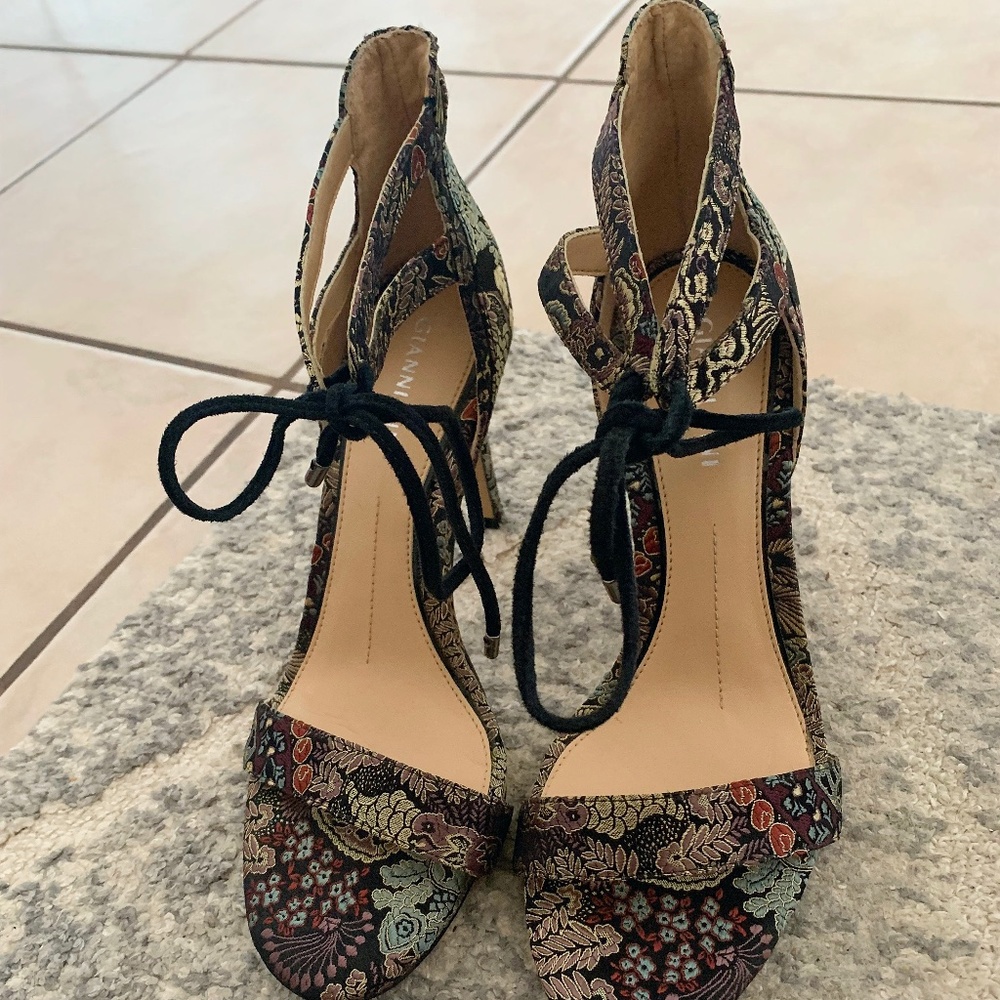 GIANNI BINI CHINESE PRINT HEELS